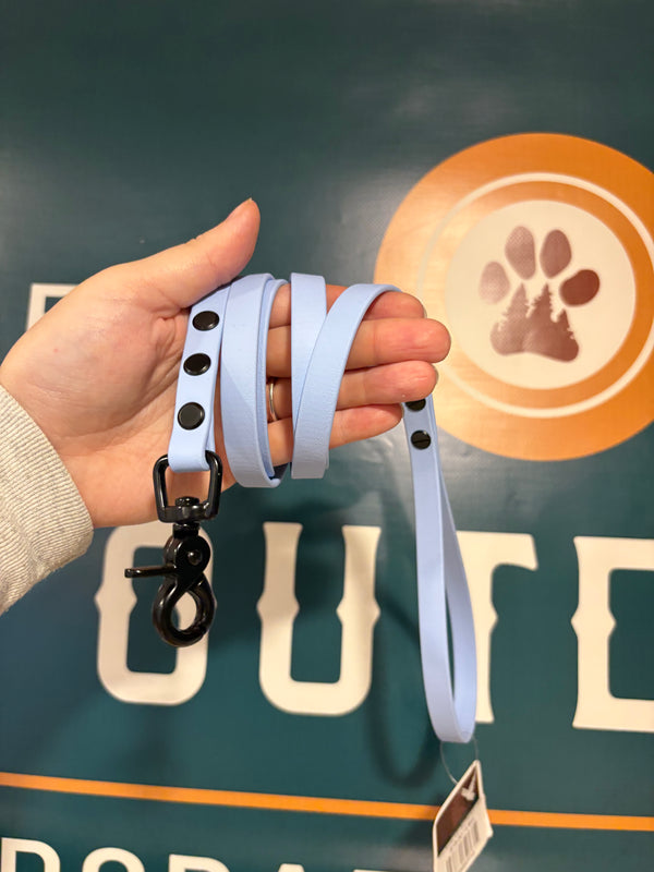4' Leashes
